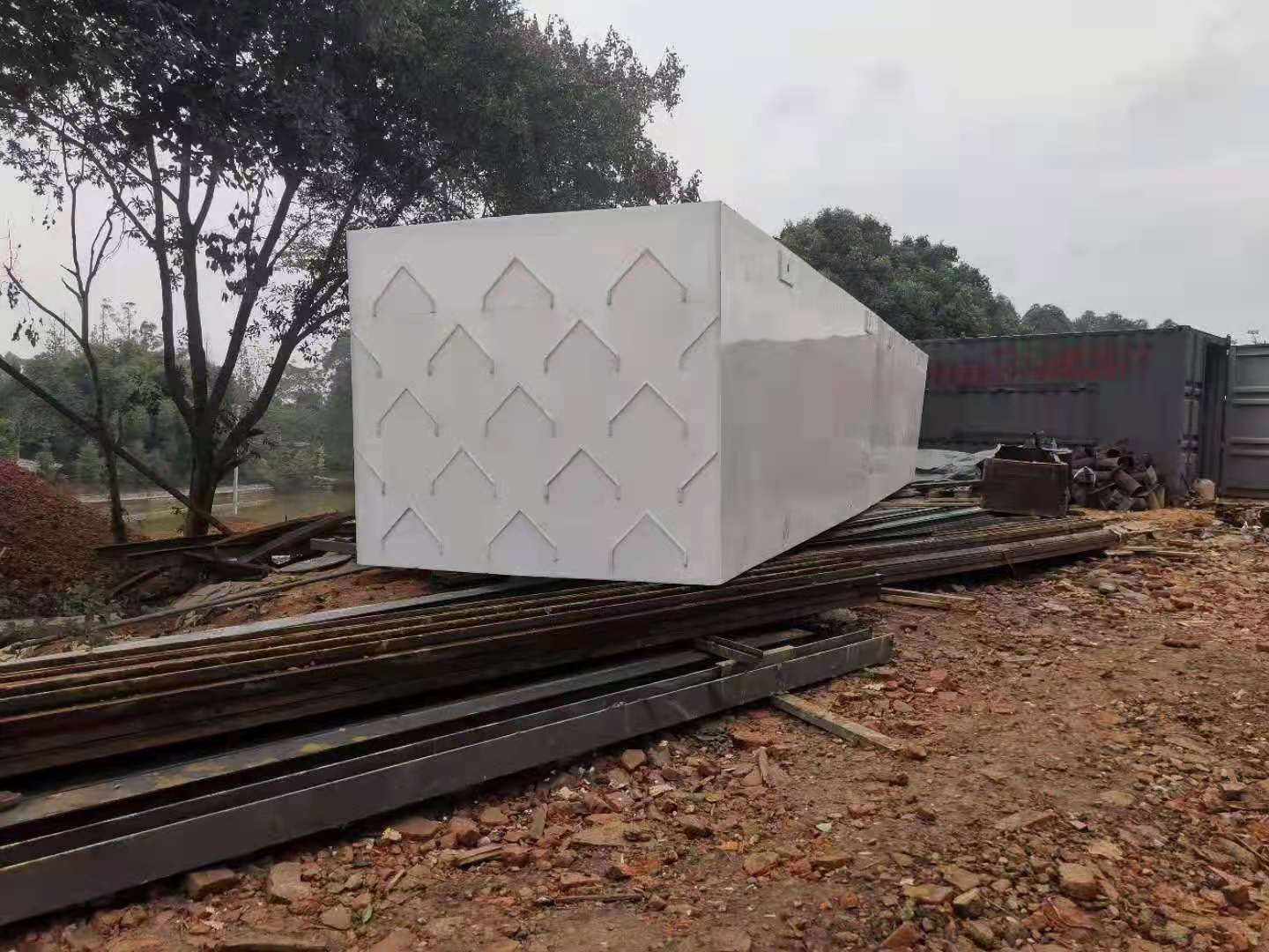 三相分離器